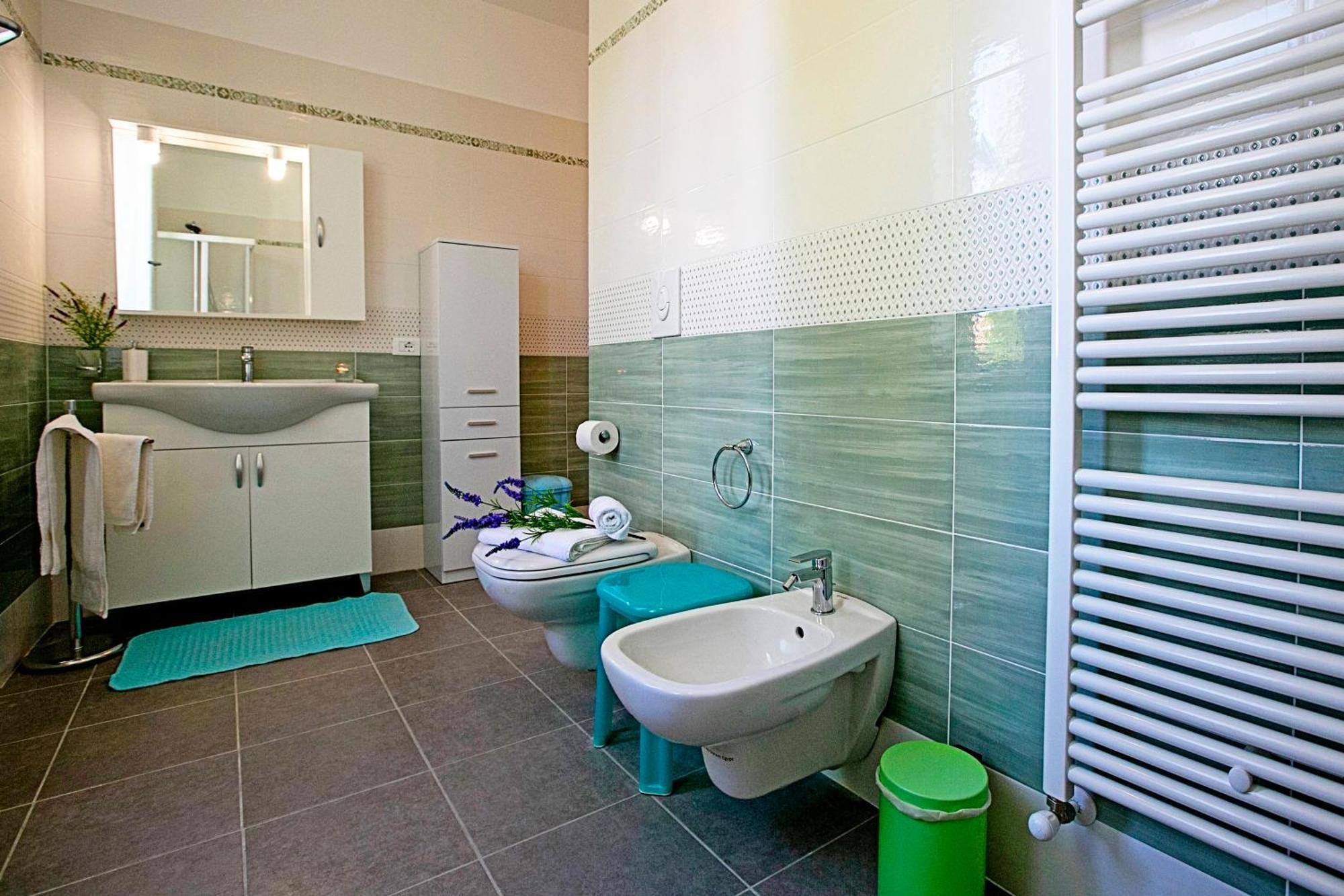 Villa Mimosa - Appartamento 2 - Happy Rentals Desenzano del Garda Zewnętrze zdjęcie